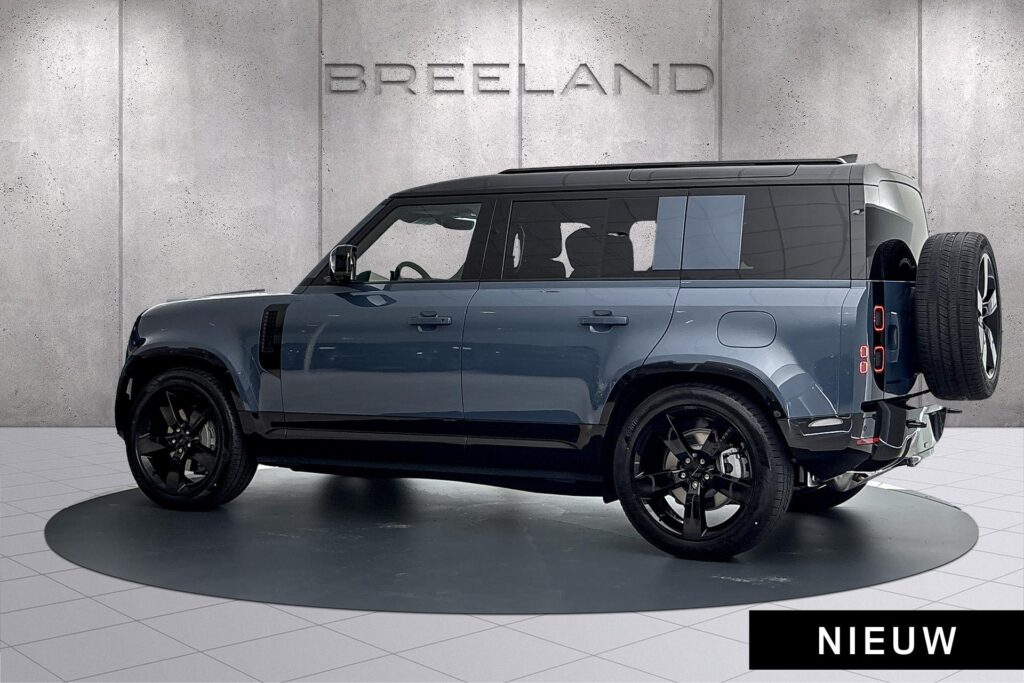 Land Rover Defender 110 P300e SE Dynamic Edition, foto 11 van 31