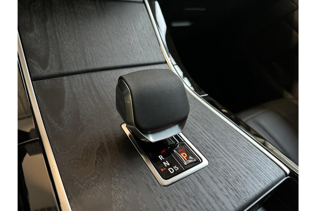 Land Rover Range Rover Evoque P270e Business Dynamic Edition, foto 16 van 31