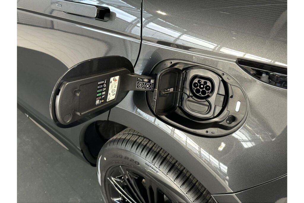 Land Rover Range Rover Evoque P270e Business Dynamic Edition, foto 23 van 31