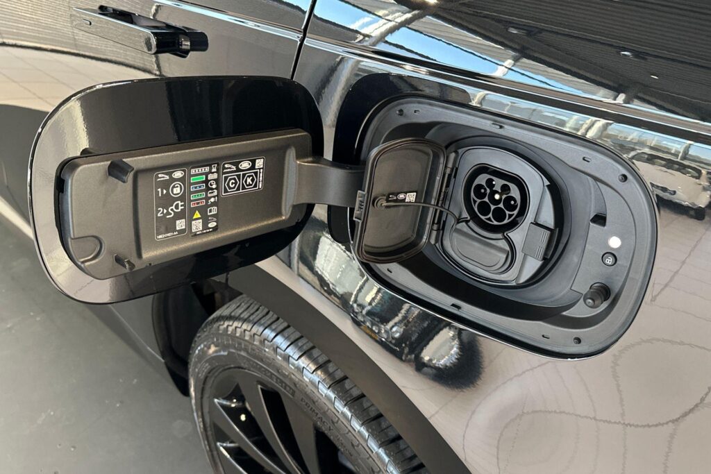 Land Rover Range Rover Sport P460e Santorini Momentum Edition, foto 17 van 49