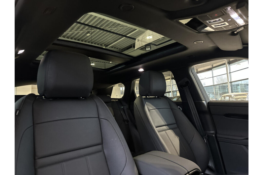 Land Rover Range Rover Evoque P270e Dynamic SE, foto 38 van 55