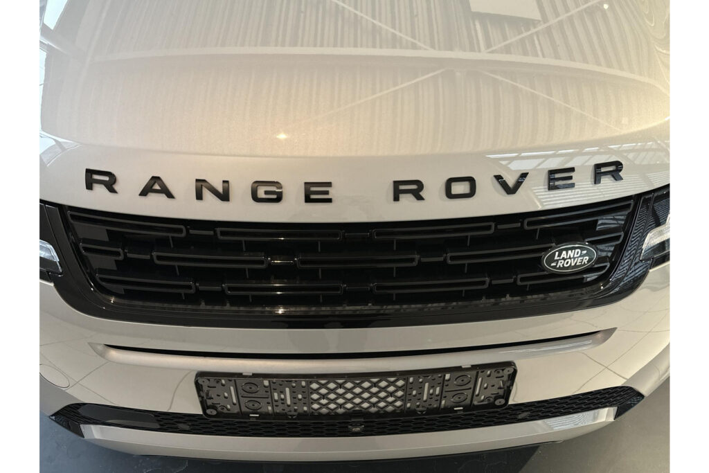 Land Rover Range Rover Evoque P270e Dynamic SE, foto 48 van 55