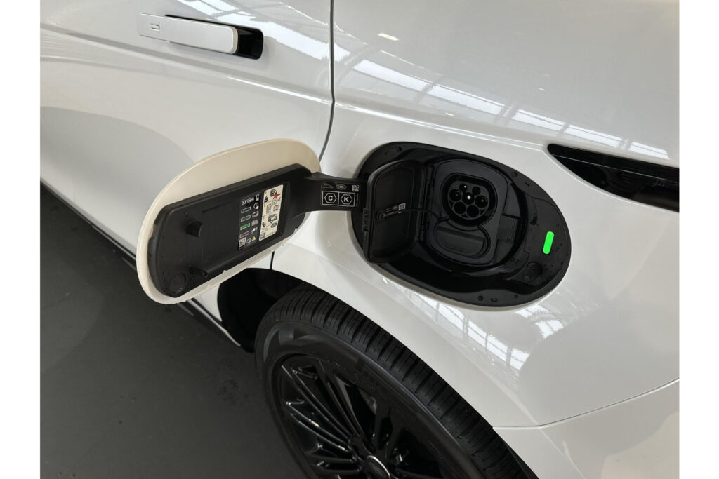 Land Rover Range Rover Evoque 1.5 P270e PHEV AWD Business Dynamic Edition, foto 23 van 25