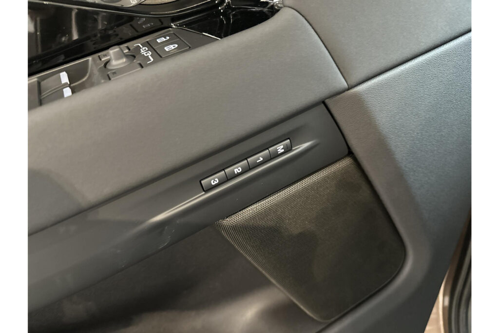 Land Rover Range Rover Evoque P270e Business Dynamic Edition, foto 12 van 25