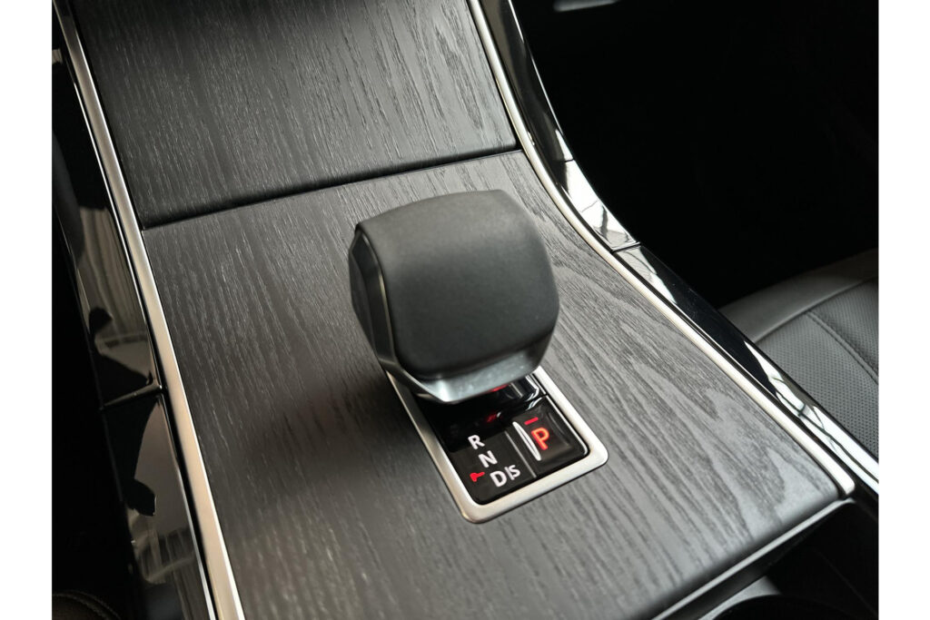 Land Rover Range Rover Evoque P270e Business Dynamic Edition, foto 16 van 25