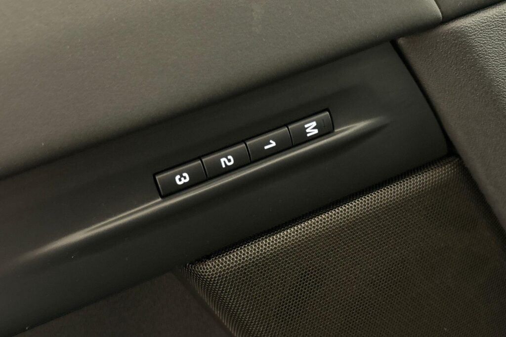 Land Rover Range Rover Evoque P270e SE Dynamic Edition, foto 12 van 31
