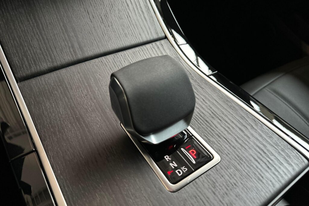 Land Rover Range Rover Evoque P270e SE Dynamic Edition, foto 16 van 28