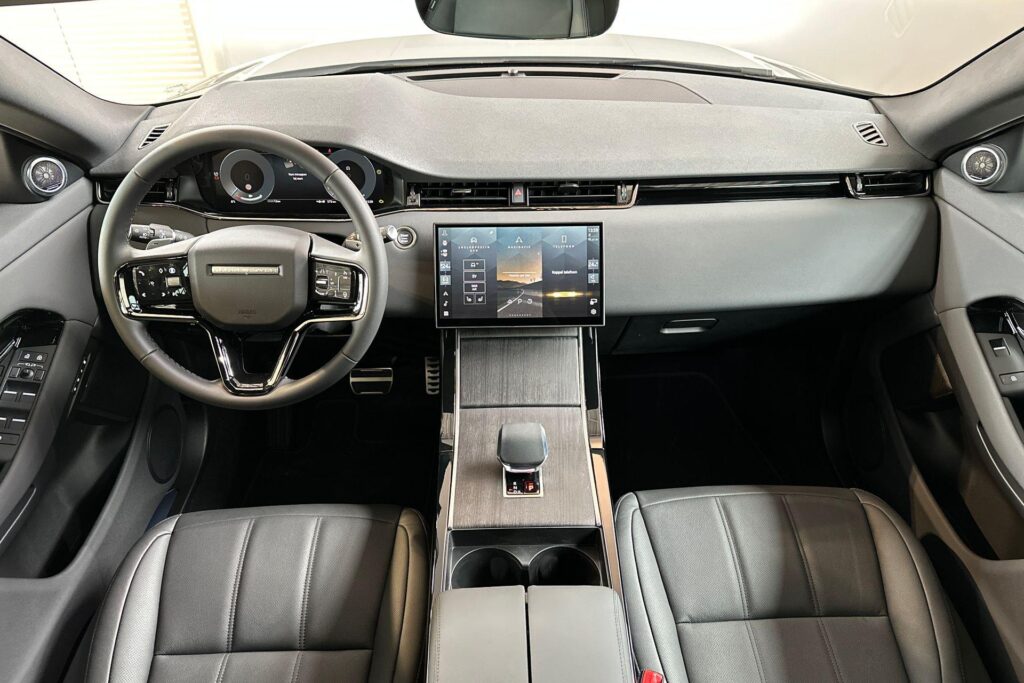 Land Rover Range Rover Evoque P270e SE Dynamic Edition, foto 4 van 28
