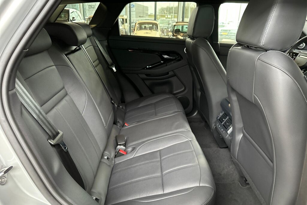 Land Rover Range Rover Evoque P270e SE Dynamic Edition, foto 5 van 28