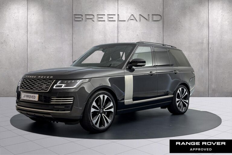 Land Rover Range Rover P400e Fifty Autobiography