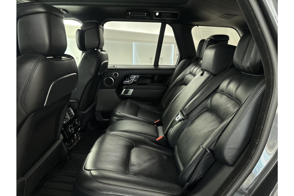 Land Rover Range Rover P400e Fifty Autobiography, foto 9 van 49