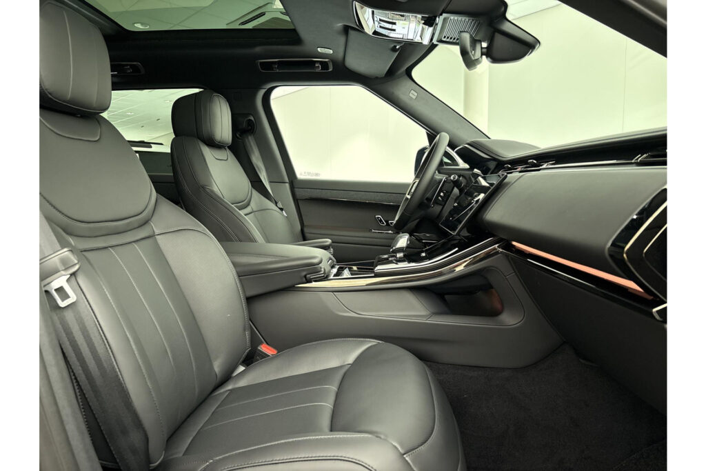 Land Rover Range Rover Sport P460e Santorini Momentum Edition, foto 6 van 32