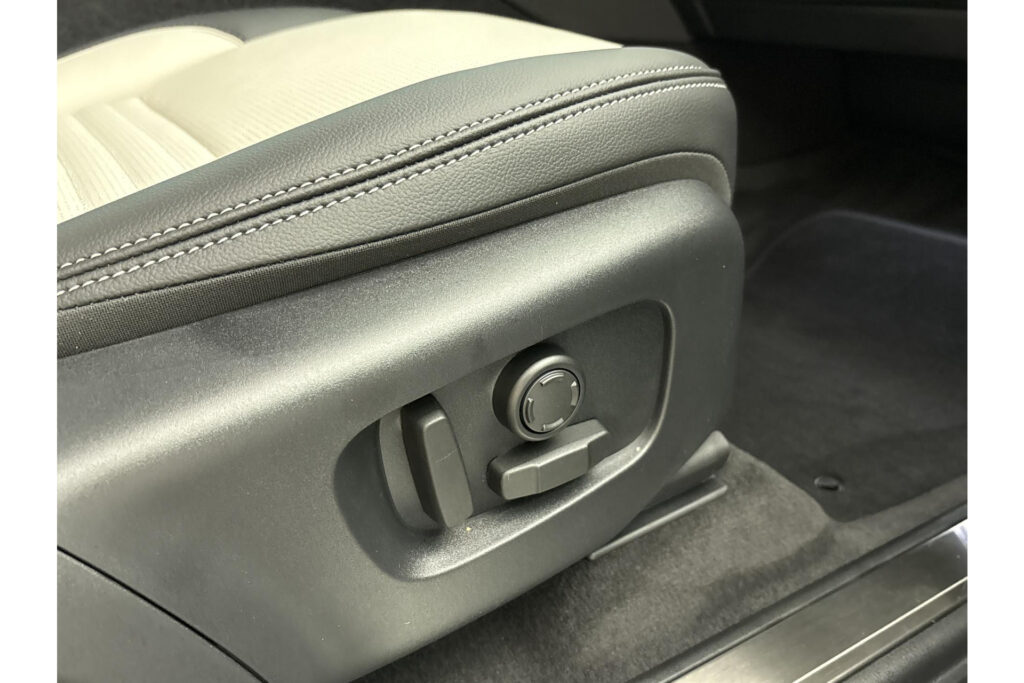 Land Rover Discovery Sport P270e Landmark Edition, foto 11 van 28
