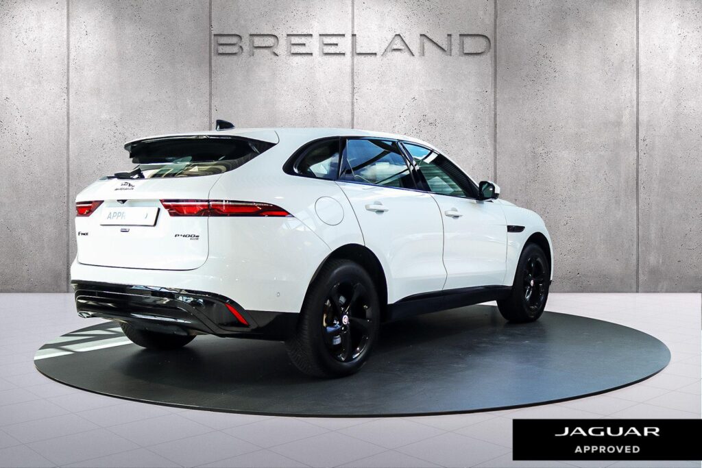 Jaguar F-PACE P400e S, foto 2 van 23