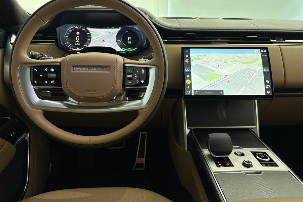Land Rover Range Rover P460e Westminster, foto 13 van 38