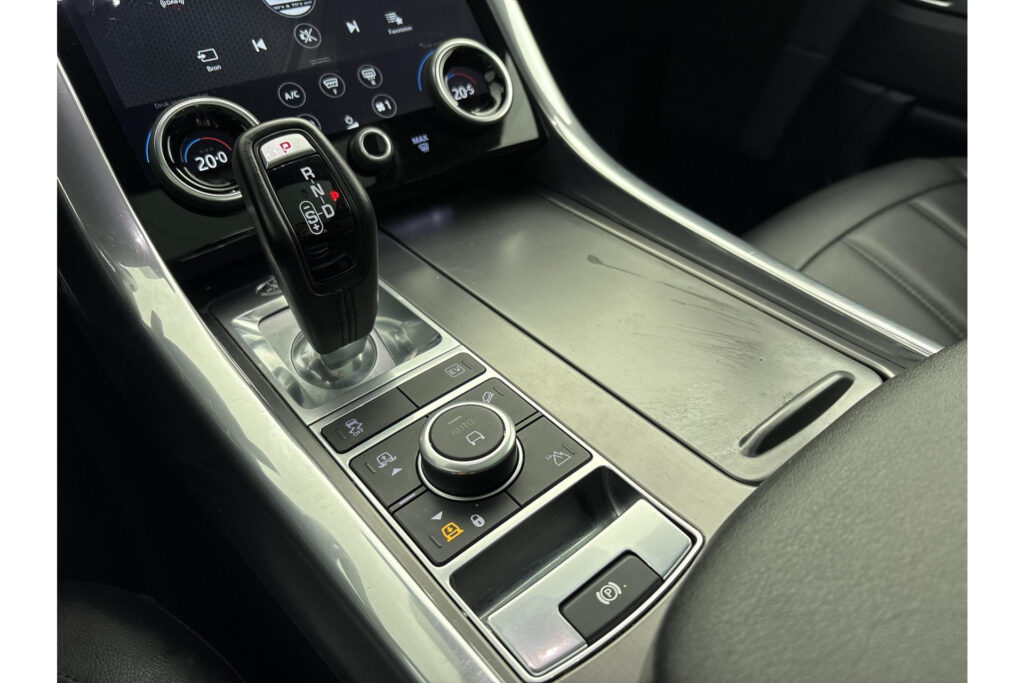 Land Rover Range Rover Sport P400e SE, foto 14 van 34
