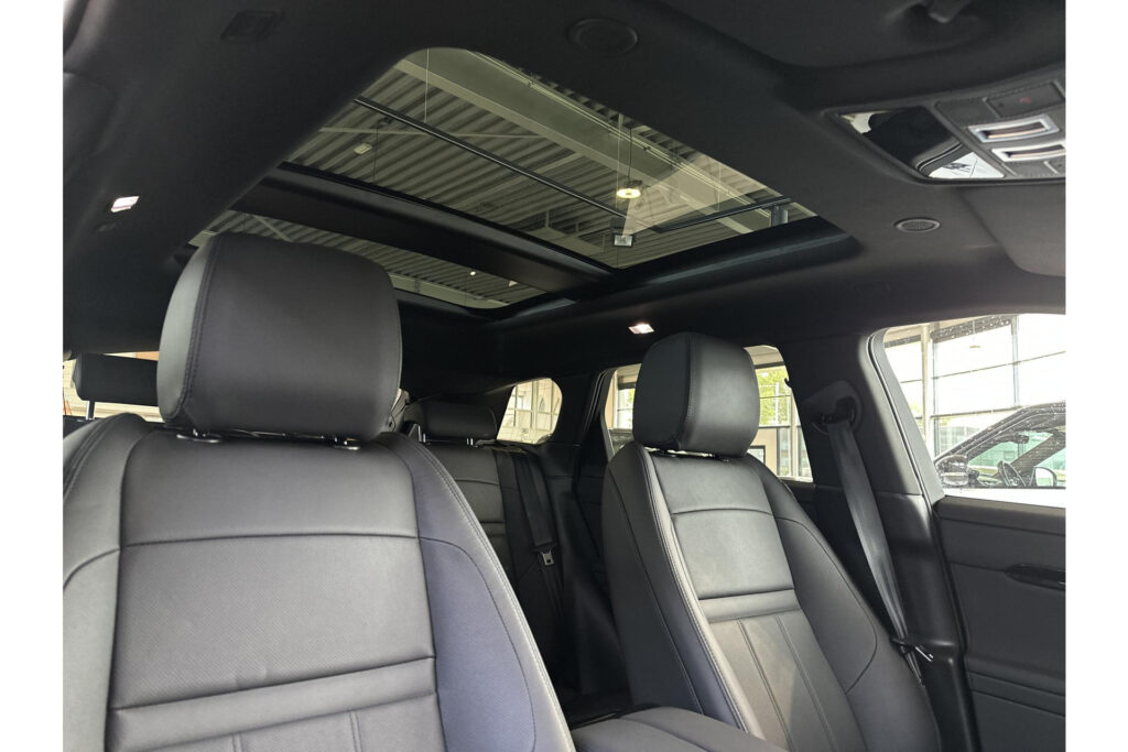Land Rover Range Rover Evoque P270e Dynamic SE, foto 14 van 31