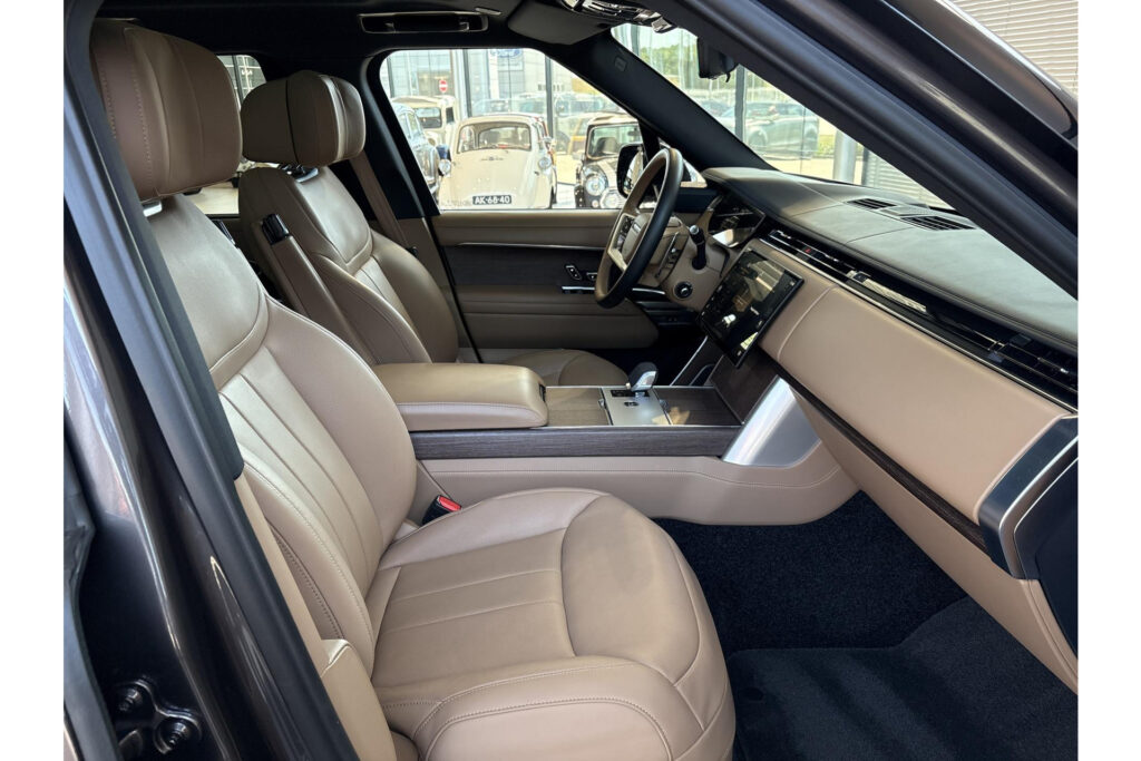 Land Rover Range Rover P550e Autobiography, foto 3 van 30