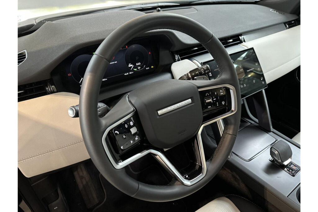 Land Rover Discovery Sport P270e Dynamic SE, foto 17 van 30
