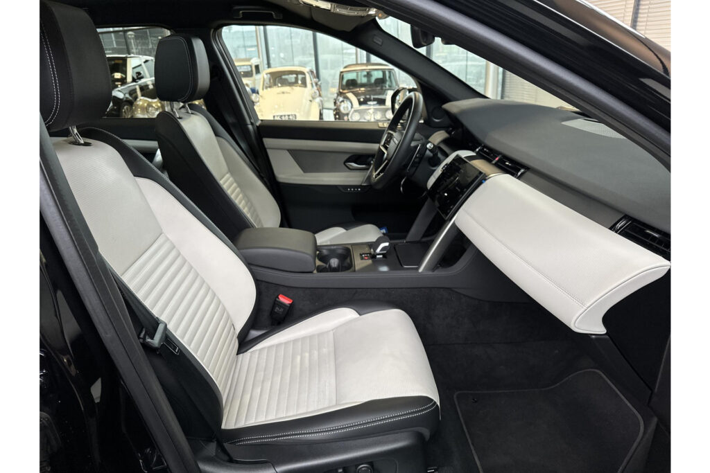 Land Rover Discovery Sport P270e Dynamic SE, foto 3 van 30