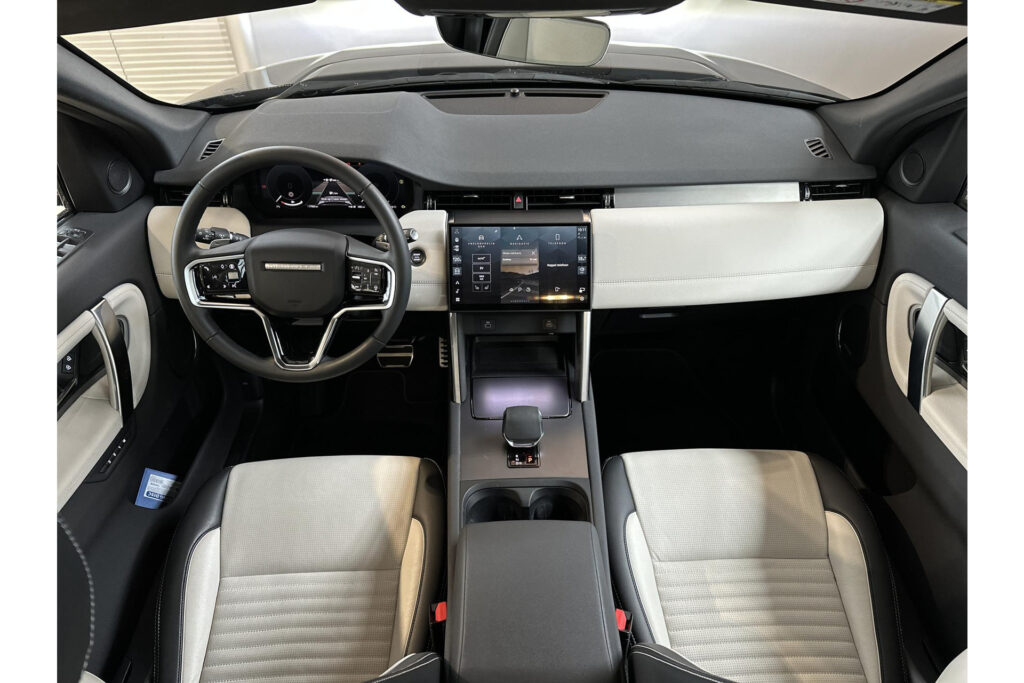 Land Rover Discovery Sport P270e Dynamic SE, foto 4 van 30