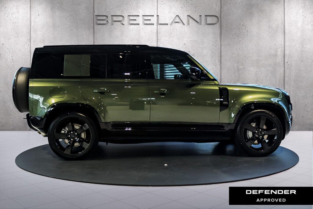 Land Rover Defender 110 P300e 110 X-Dynamic HSE, foto 6 van 26