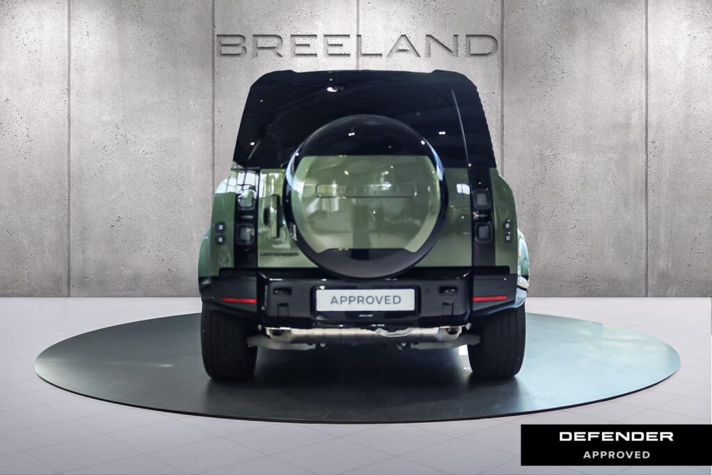 Land Rover Defender 110 P300e X-Dynamic HSE, foto 7 van 26