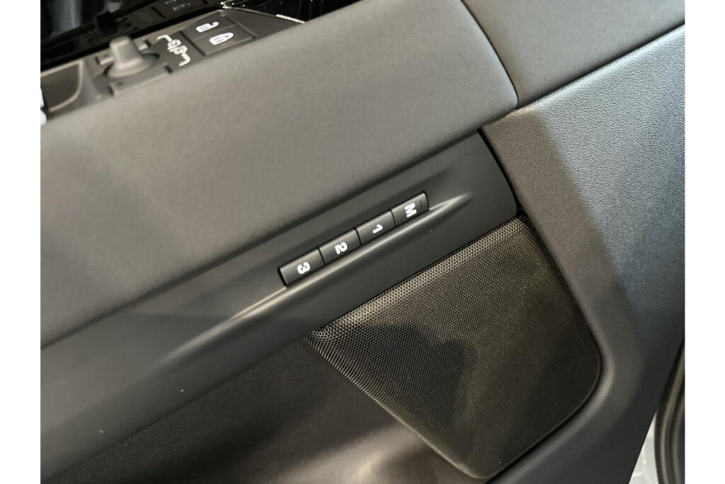 Land Rover Range Rover Evoque P270e Dynamic SE, foto 12 van 24