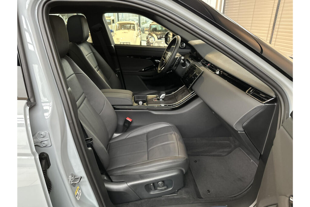 Land Rover Range Rover Evoque P270e Dynamic SE, foto 3 van 24