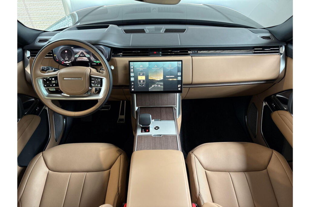 Land Rover Range Rover P460e HSE, foto 5 van 23