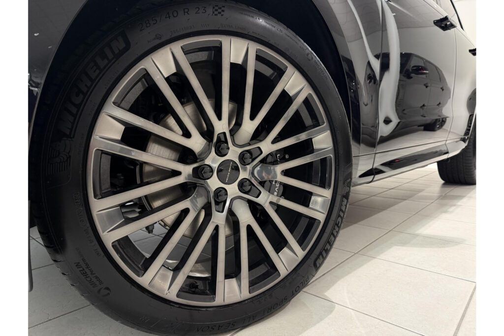 Land Rover Range Rover Sport P460e Santorini Momentum Edition, foto 19 van 34