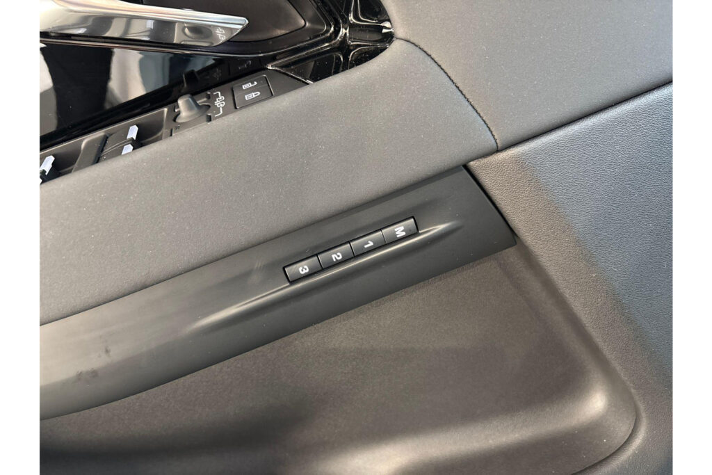 Land Rover Range Rover Evoque P270e AWD S Edition, foto 12 van 24