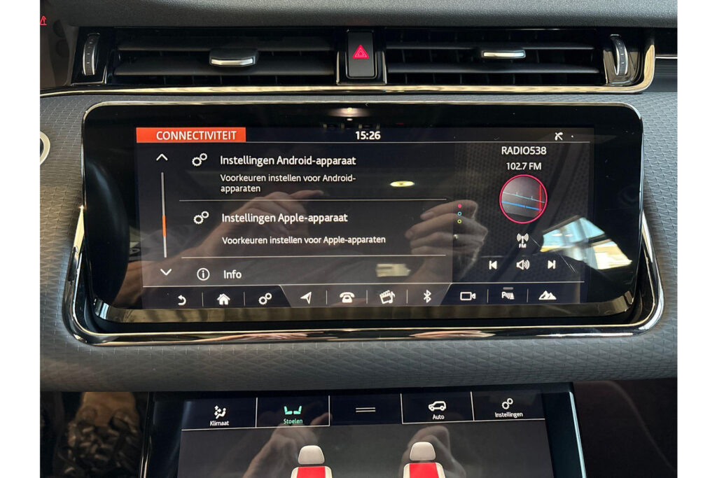 Land Rover Range Rover Evoque 2.0 P200 AWD R-Dynamic S, foto 19 van 22