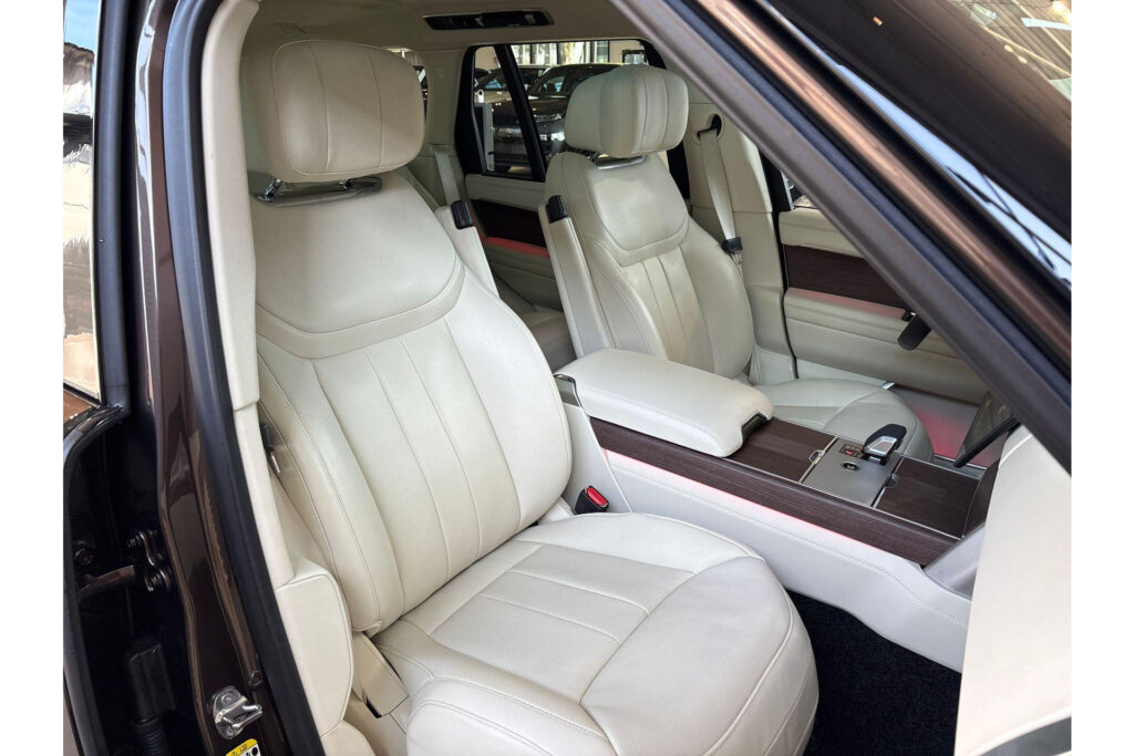 Land Rover Range Rover P460e Autobiography, foto 10 van 24