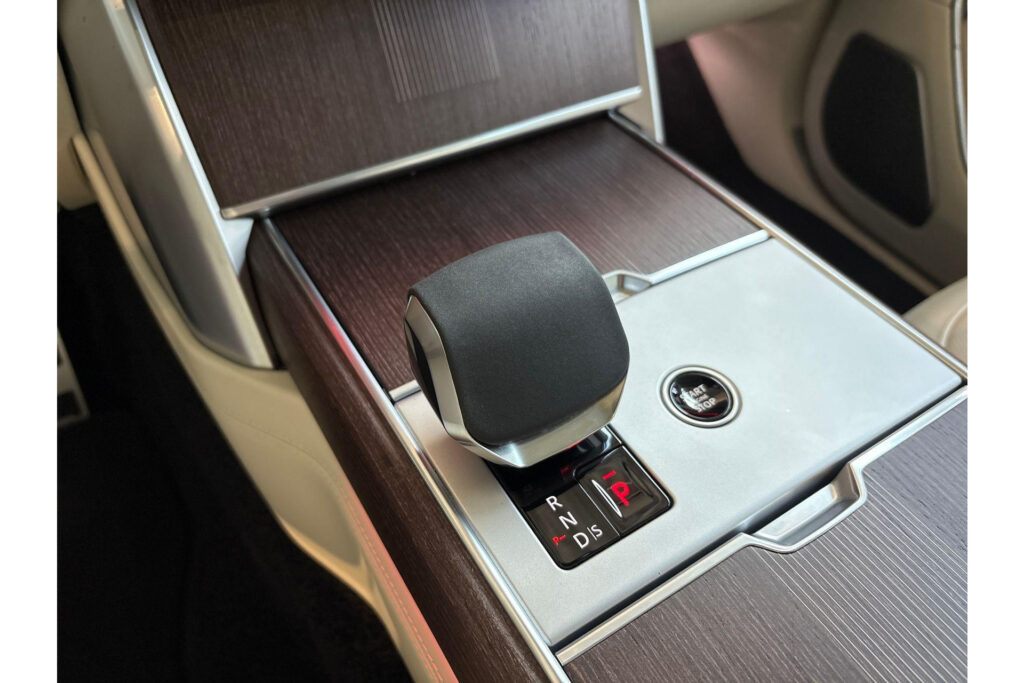 Land Rover Range Rover P460e Autobiography, foto 15 van 24
