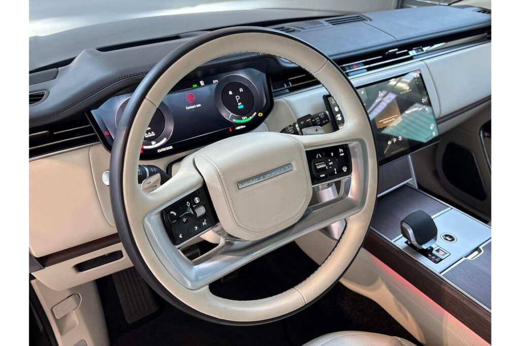 Land Rover Range Rover P460e Autobiography, foto 16 van 24